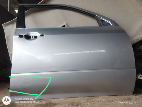 Porta Dianteira Direita Mitsubishi Airtrek 2004 C/det Usado