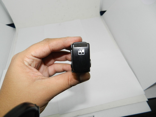 Botão Vidro Elétrico Traseiro Esquerdo Hyundai Tucson 2012
