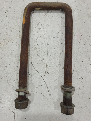 Suporte Feixo Molas Toyota Hilux 2006/12 (r)