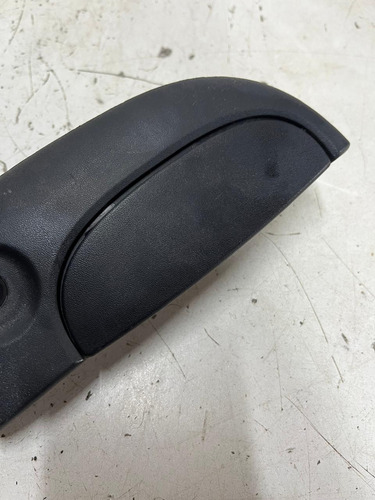 Maçaneta Externa Dianteira Direita Renault Kangoo 2017 2018