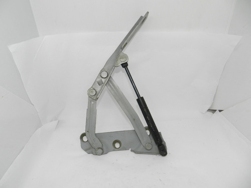 Dobradiça Esquerda Capô Gm Vectra 97/05 C/ Pistão Amortecedo
