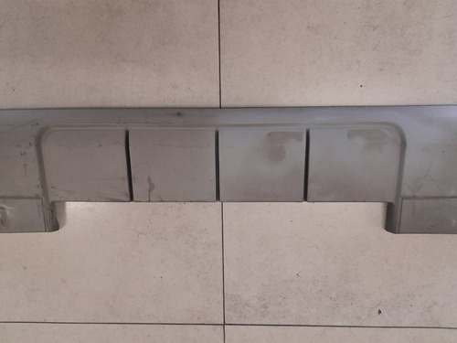 Aplique Tampa Traseira Fiat Strada 09/13 100165872