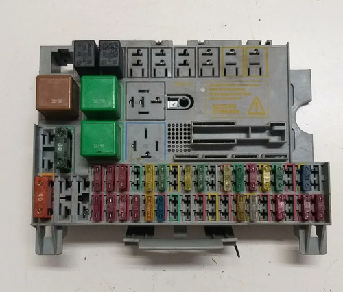 Caixa Fusível Gm Vectra 2.0 1997 A 2005 90504534