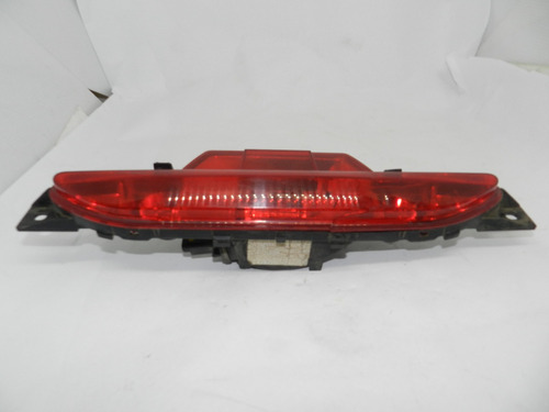 Break Light Para-choque Traseiro Peugeot 208 13/21 C/detalhe