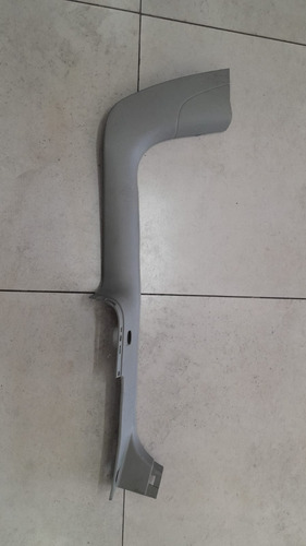 Soleira Porta Diant Direita Renault Scenic 99/06 8200062895
