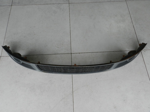 Grade Frontal Parachoque Fiat Palio Siena 08 A 11 C Detalhe