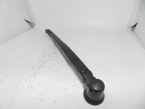 Braço Limpador Traseiro Vw Golf Sportline 2008 A 2013