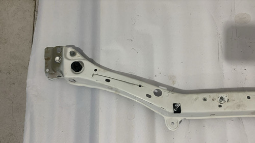 Travessa Painel Frontal Superior Corolla Xei 98/02 Detalhe