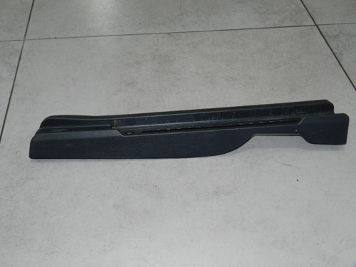 Moldura Banco Dianteiro Esquerdo Vw Parati G3 4 Portas