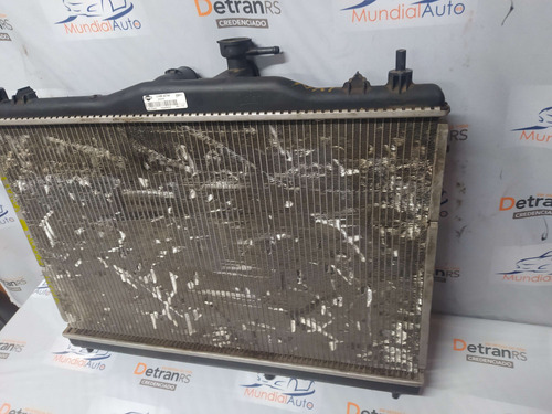 Radiador De Água Nissan Livina Tiida 21460az70a  11379
