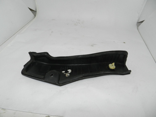 Moldura Cobertura Para-lama Direito Gm Onix Prisma 13/19