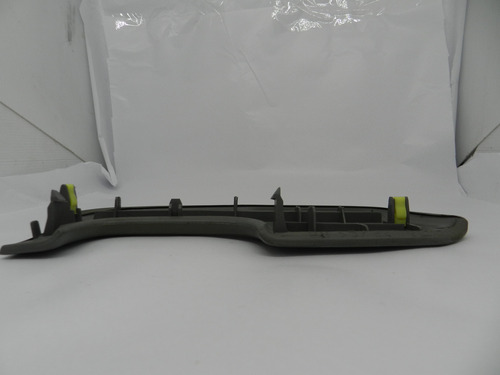 Moldura Puxador Dianteiro Direito Corolla 03/08 Com Detalhe