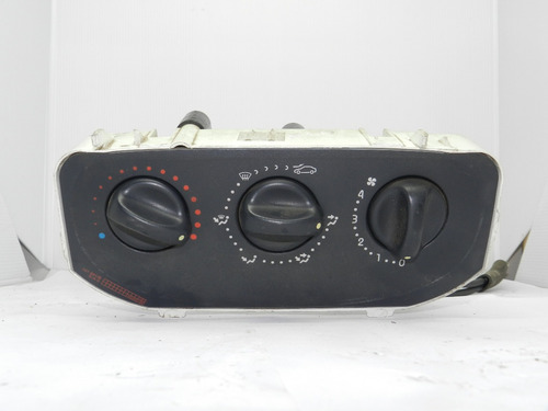 Comando Ar Quente Renault Clio 2001 A 2007 Com Detalhe