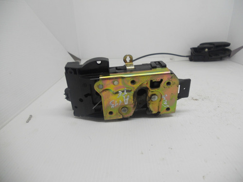 Fechadura Traseira Esquerda Ford Focus 2008 2s4aa26413da