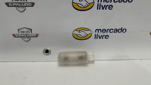 Luz Cortesia Porta-malas Mercedes-benz C180k 00/06 B180 2010