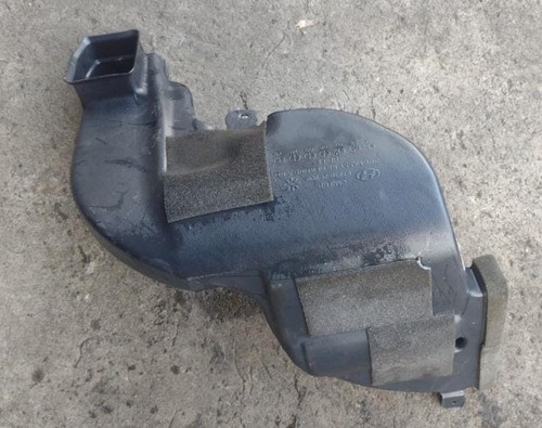 Duto Ar Traseiro Lado Direito Hyundai Santa Fé 2007 A 2012