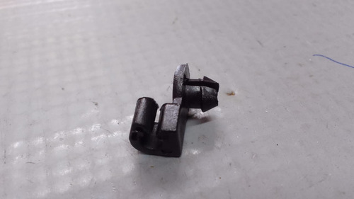 Grampos Presilha Gm Omega Agile Vectra Corsa S10...  24001
