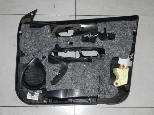 Forro Porta Dianteira Esquerda Toyota Etios 2016 2017 A 2020