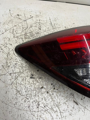 Lanterna Esquerda Honda Hrv Touring 15 A 20 Original Usada