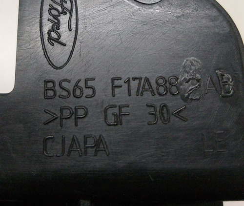 Guia Para Choque Traseiro Ford Fiesta Sedan 2010 2011 A 2014