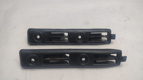 Par Guia Para-choque Dianteiro Gol Parati G3 99/05 C Detalhe