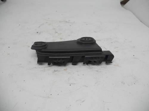 Guia Para-choque Dianteiro Direito Vw Gol G5 G6 G7 5u0807184