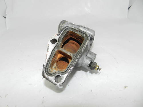 Carcaça Válvula Termostática Corsa Tigra 1.0 1.6 16v 97/04 