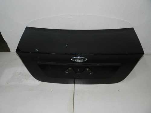 Tampa Traseira Porta-malas Ford Focus Sedan 09/13 Detalhe