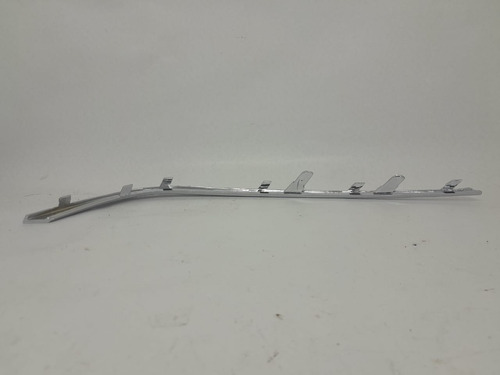 Moldura Friso Cromado Farol Milha Direito Onix Prisma 13/19