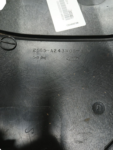 Moldura Coluna L/ D Ford Fiesta 2003/07 (ap) Ptz