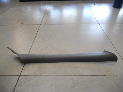 Acabamento Coluna Parabrisa Direita Ford Mondeo 1994 A 1998
