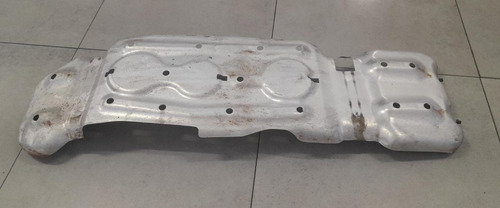 Protetor Tanque Combustível Gm S10 2.8 Diesel 12/20 Detalhe