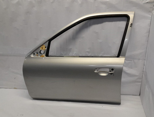 Porta Dianteira Esquerda Ford Mondeo Clx 98/01 Com Detalhe