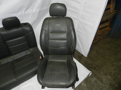 Jogo De Bancos Couro Cinza Escuro Linha Chevrolet 93322897