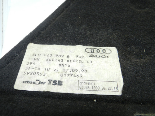 Acabamento Tampa Lateral Porta Malas Audi A3 2001 8l0863989b