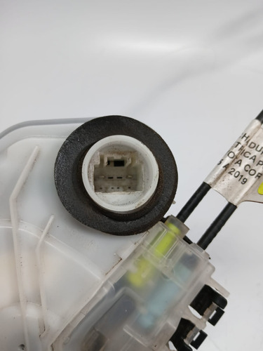 Fechadura Porta Traseira Esquerda Toyota Corolla 2015 A 2019