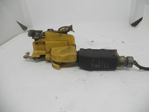 Fechadura Porta Dianteira Esquerda Gm Corsa 1994 A 2001