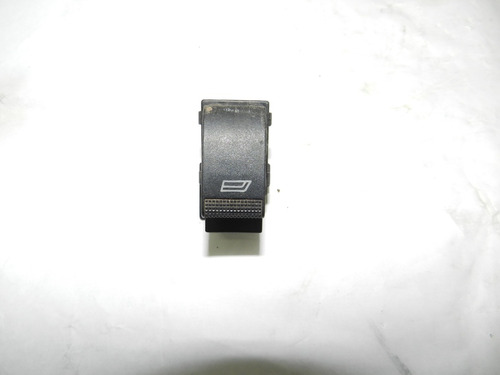 Botão Vidro L. Direito Audi A3 A6 1.6 8v 00/02 Com Detalhe