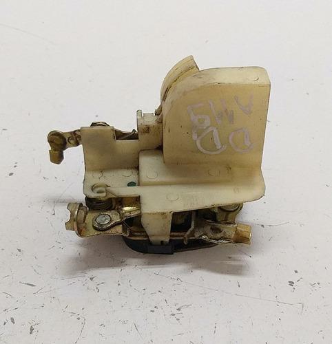 Fechadura Dianteira Direita Gm Corsa 1994 A 2006 90451282