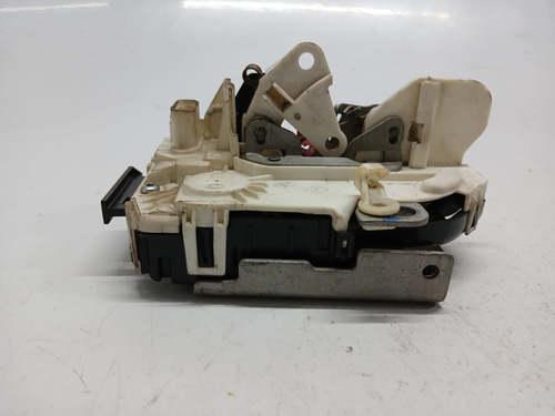 Fechadura Porta Dianteira Direita Jeep Compass 2012 A 2015