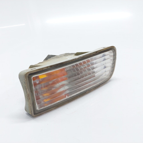 Pisca Dianteiro Lado Direito Toyota Hilux Ano 1999 A 2002