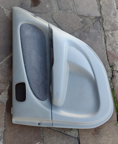 Forro Porta Traseira Lado Direito Toyota Corolla Xei 99/02