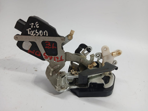 Fechadura Porta Traseira Esquerda Hyundai Tucson 2005 A 2016