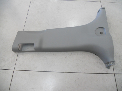 Acabamento Inferior Coluna Esquerda Hyundai Santa Fé 11 A 14