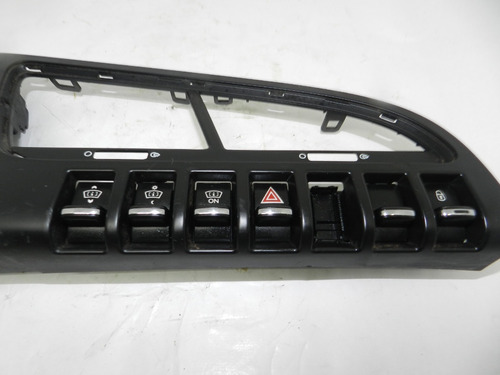 Moldura Botões Comando Painel Peugeot 3008 11/17 10033756