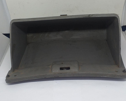 Porta-luvas Toyota Corolla Xei 1.8 04/07 041234