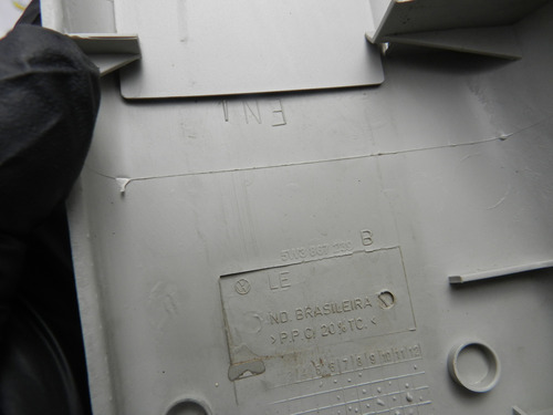 Moldura Coluna Central Esquerda Vw Gol G3 G4 2p 00/14