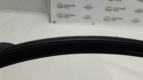 Borracha Guarnição Superior Para-brisa C180k 01/04 Usada