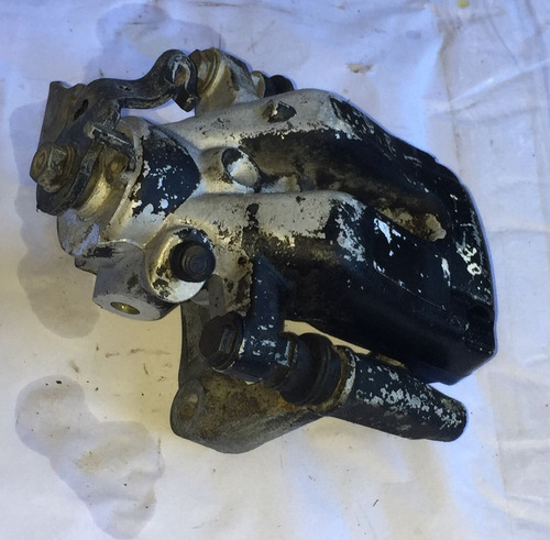 Pinça Freio Traseiro Esquerdo Peugeot 308 2012 A 2015 7601