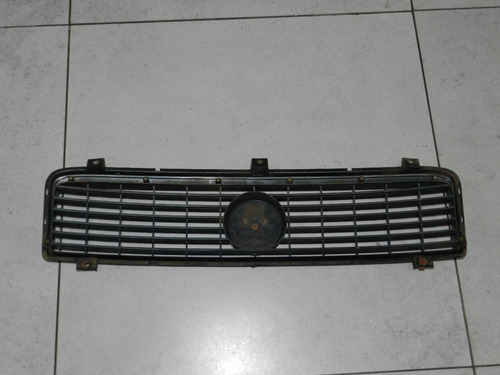 Grade Dianteira Fiat Palio Siena 2009 A 2012 Com Detalhe